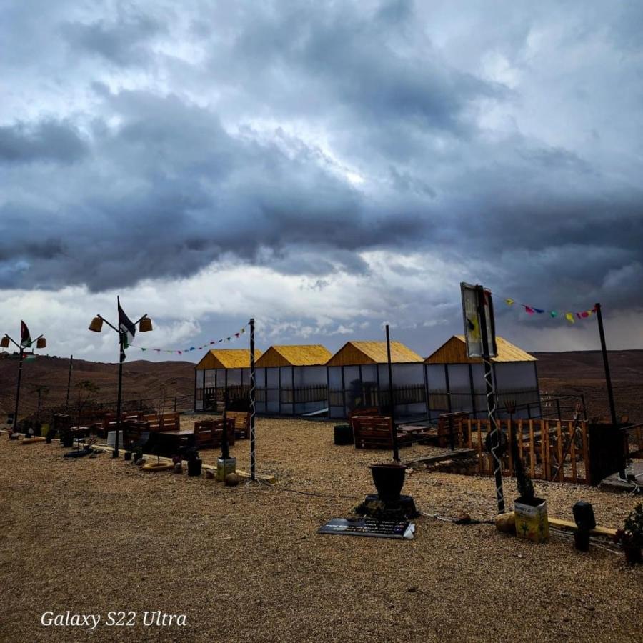 Hotel Wadi Al-Wala View Camp Madaba Esterno foto