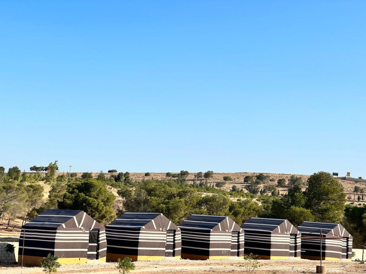 Hotel Wadi Al-Wala View Camp Madaba Esterno foto